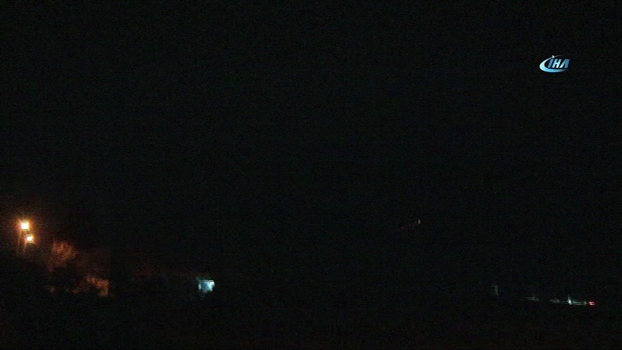 Atak Helikopterleri belirlenen hedefleri vurmaya devam ediyor