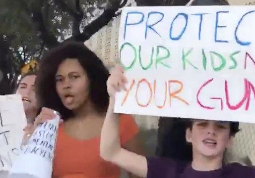 Florida High School Students Protest Gun Violence in Wake of Mass Shooting