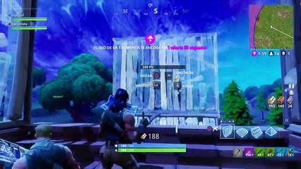 Jugando con amigos (5)