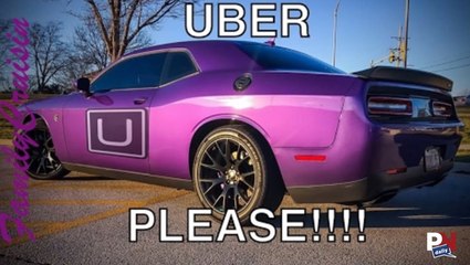 Uber Driver Burns Out In Charger Hellcat To Get 5-Star Rating