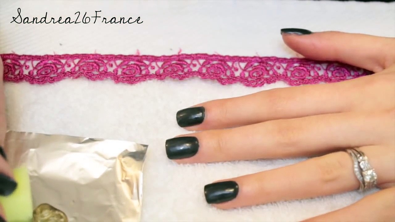 Tutoriel Nail Art - Comment bien appliquer des paillettes