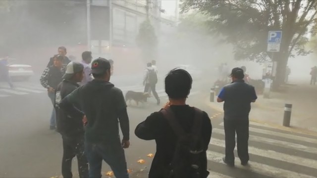 Fuerte terremoto causa pánico en México sin reportes iniciales de víctimas