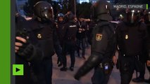 Face-à-face entre supporters français et policiers espagnols avant le match contre le Real Madrid