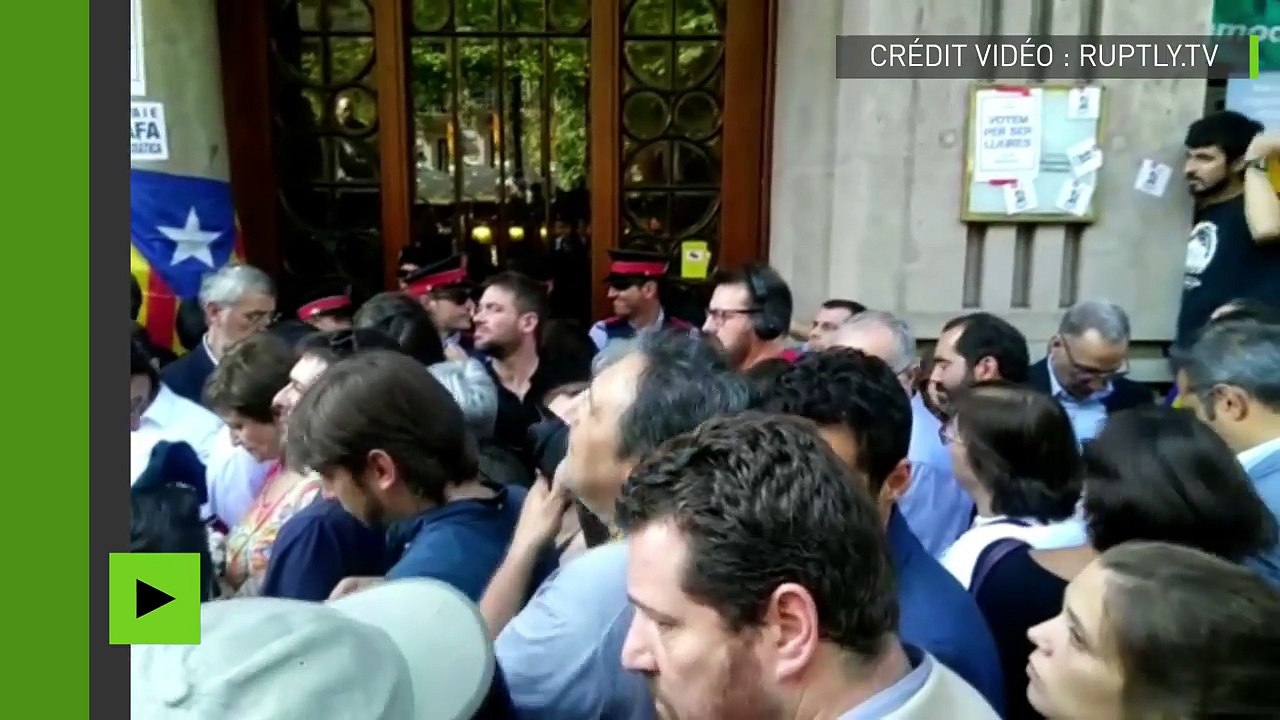 Des Catalans outrés dans les rues après l'arrestation du bras droit du vice-président