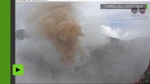 Au Costa Rica nouvelle éruption du volcan Turrialba, l’un des plus actifs du pays