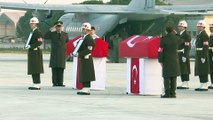 İzmir'de askeri eğitim uçağının düşmesi - Şehitler için tören düzenlendi