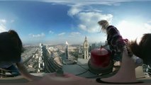 Rendez-vous à 285 mètres de hauteur : une couple russe conquiert la Millenium Tower à Dubaï