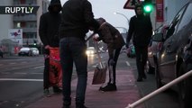 Cologne : des groupes de musulmans nettoient les rues après les célébrations du Nouvel an
