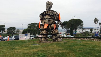 Les VTC en grève filtrent les accès à l'aéroport de Nice ce samedi matin