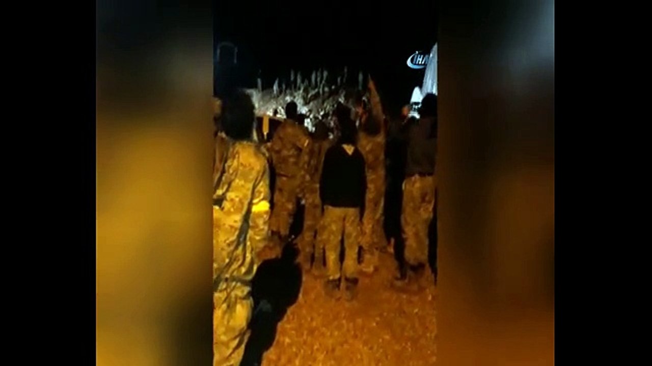 Atak Helikopterleri vurdu, ÖSO güçleri böyle tekbir getirdi