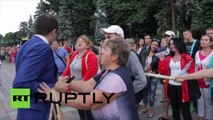 Ukraine : Cercueils, klaxons et tambours lors d’une manifestation à Kiev