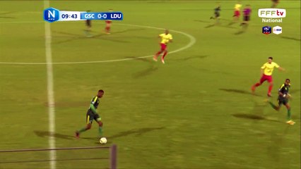 La frappe contrée de l'attaquant Marseillais.