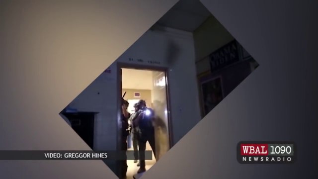 Commando de police en plein cours pour arrêter un étudiant aux Etats-Unis !