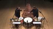 2 percussionnistes jouent comme 1 personne dans un miroir !