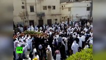 Attentat suicide en Arabie saoudite : une foule immense rend hommage aux victimes