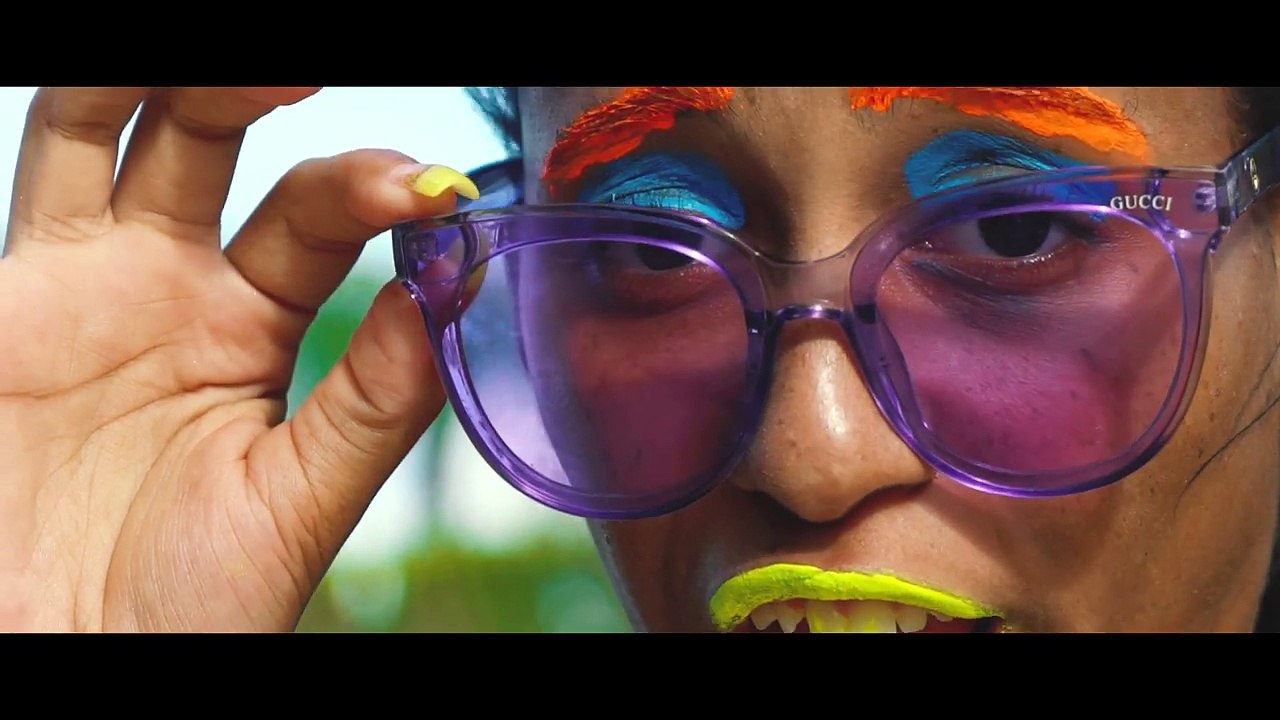 MC Loma e as Gêmeas Lacração - Treme Treme (Clipe Oficial)