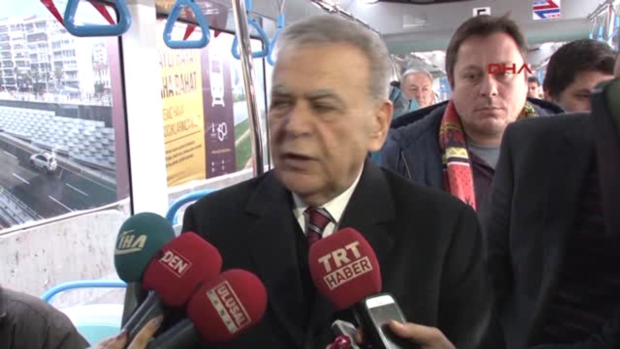 İzmir'de Tramvay Hizmete Girdi-Hd-2