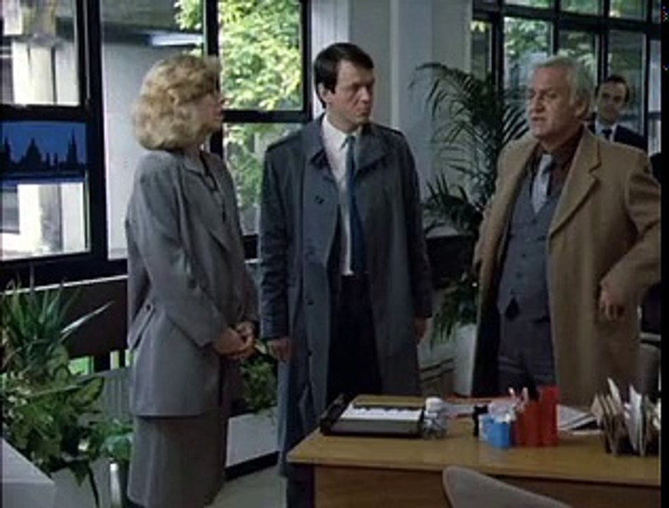 Inspector Morse S02 E04 Last Bus to Woodstock part 1/2 Dailymotion Video