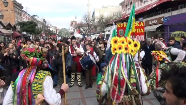 Saba Tümer’in kahkahaları kötü ruhlar için