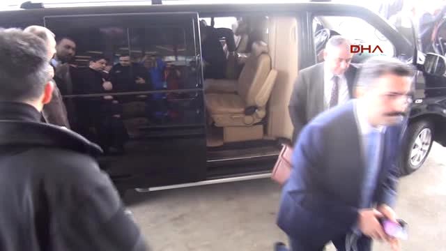 Tokat-Bakan Özhaseki Sakalını Uzattırıyorlar Işid'çi Oluyor, Kestiriyorlar Pyd'li Oluyor