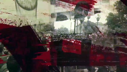 شاب يحتضن طالبة أمام مدرسة السلام احتفالا بالفلانتين