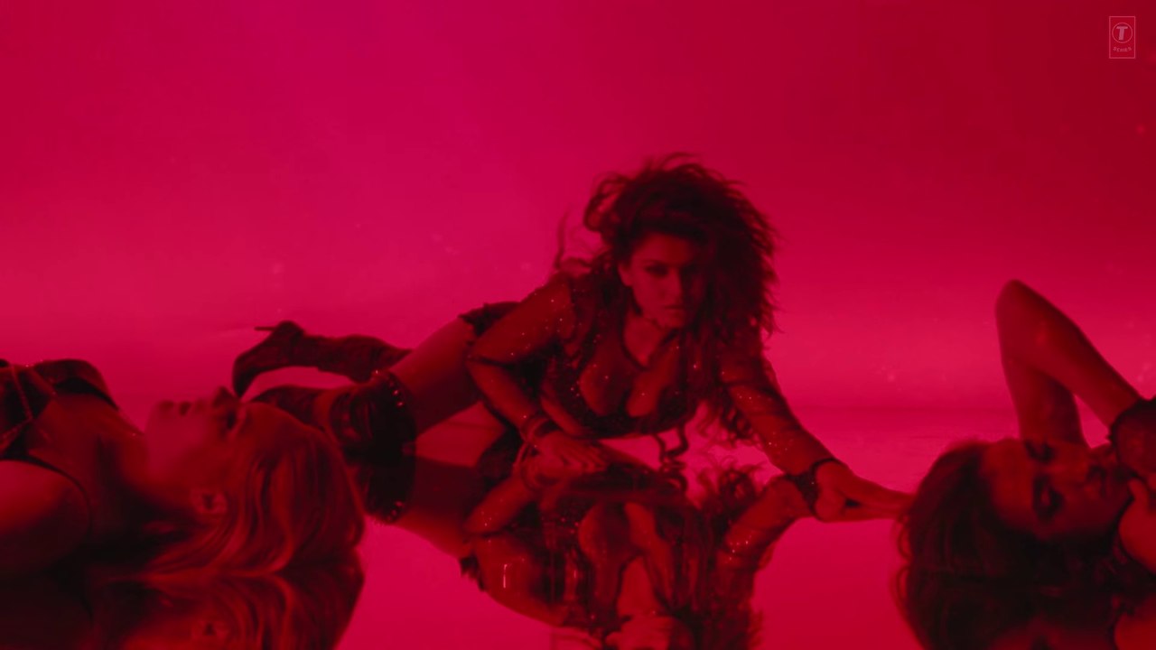 Aashiq Banaya Aapne LYRICS Song - Hate Story IV - Urvashi Rautela - Himesh Reshammiya - Neha Kakkar - Full HD