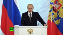 Vladimir Poutine: l’armée russe est courtoise mais redoutable