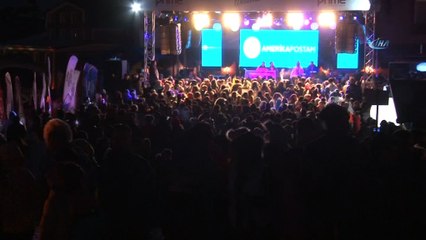 Federasyona kızan kayak hocaları 40 bin liralık kayak takımı yaktı