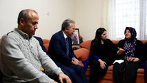 Bakan Sarıeroğlu, Afrin şehidi Ömer Bilal Akpınar'ın ailesini ziyaret etti - KARABÜK