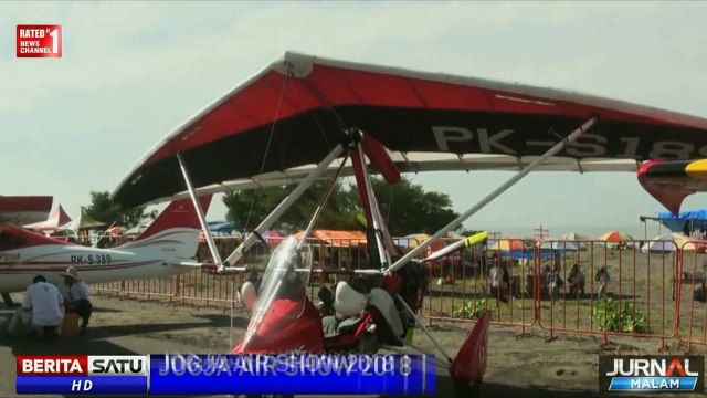 JOGJA AIR SHOW 2018 Atraksi Jupiter Aerobatic TNI AU