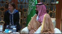 الرئيس الفرنسي يدعو الرياض إلى رفع الحصار على اليمن 