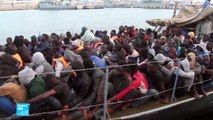 أطفال يواجهون الموت في طريق الهجرة من ليبيا إلى أوروبا