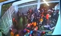 Detik-detik Suporter Persija & Bali United Memaksa Masuk GBK