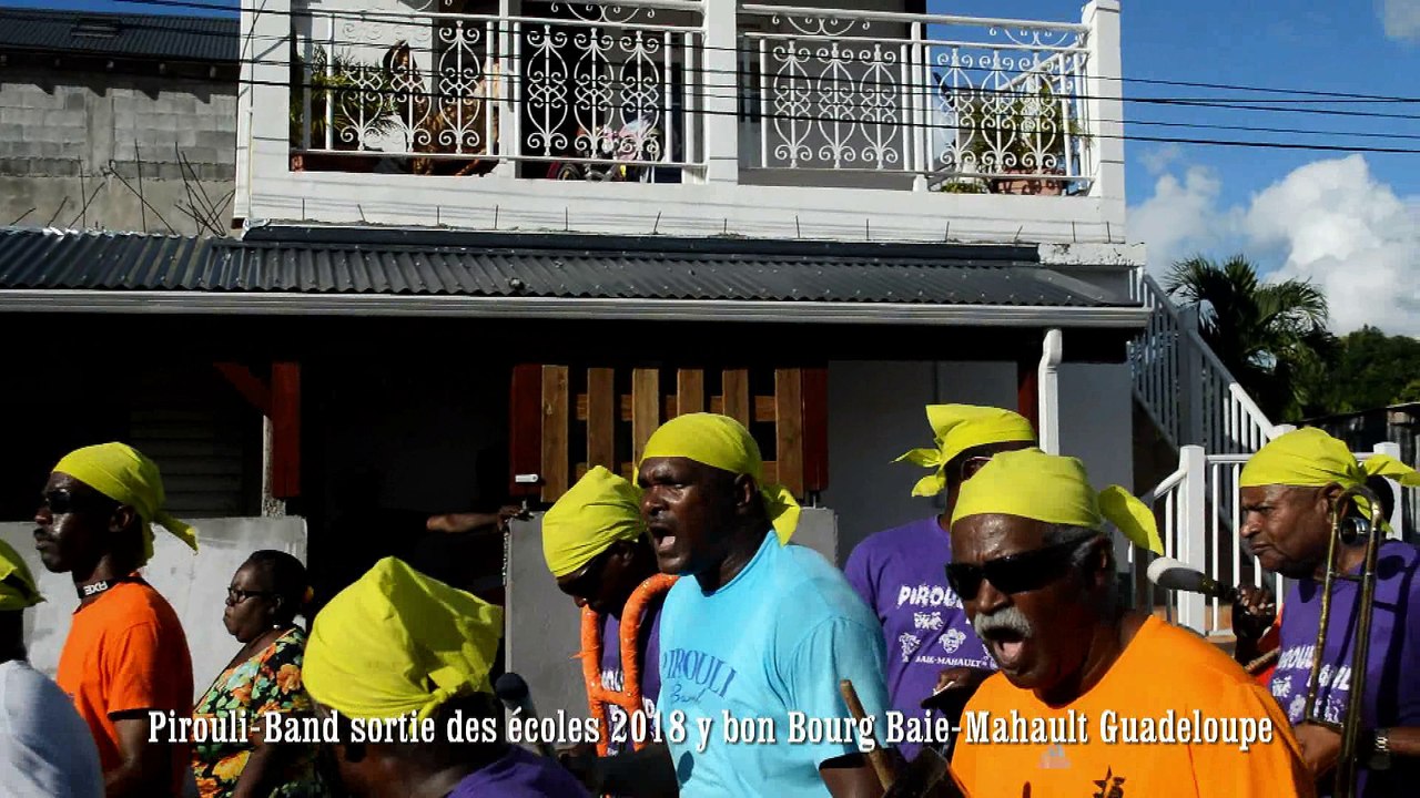 Pirouli Band SORTIE ecoles y bon 03 02 2018