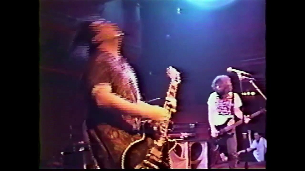 The Melvins (live concert) - April 2nd, 1992, Great American Music Hall, San Francisco, CA (angle 1)