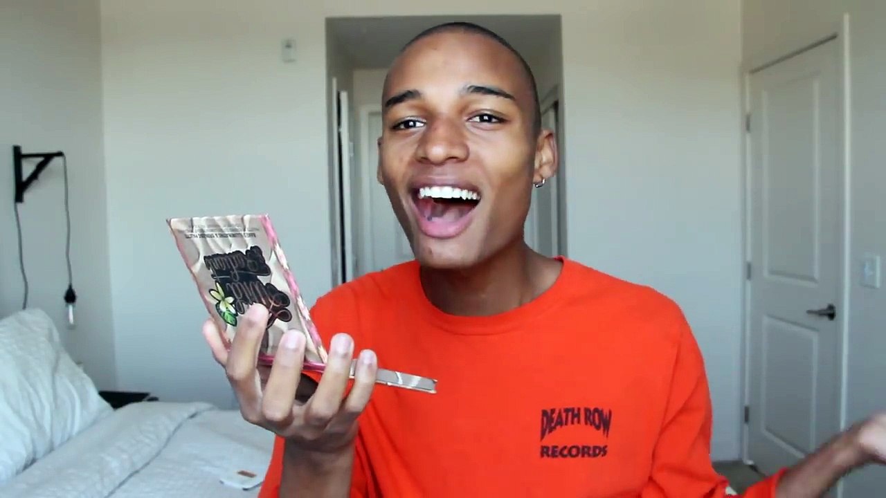 I TRIED FOLLOWING A JAMES CHARLES TUTORIAL