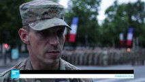 جنود أمريكيون يشاركون في العرض العسكري بباريس بمناسبة العيد الوطني