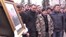 Şehit Astsubay Kıdemli Çavuş Göksu Şafak Şahin'in Cenaze Töreni (2)