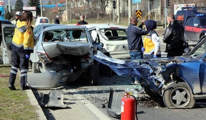 Bolu'da zincirleme kaza 3 yaralı