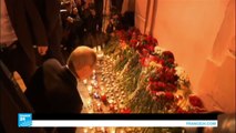 بوتين يضع زهورا في مكان الاعتداء بمحطة المترو في سان بطرسبورغ