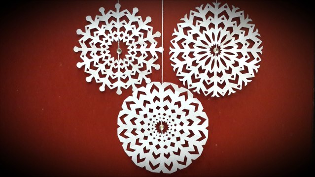 Paper snowflakes/Paper decorations/Wall decor(design one)