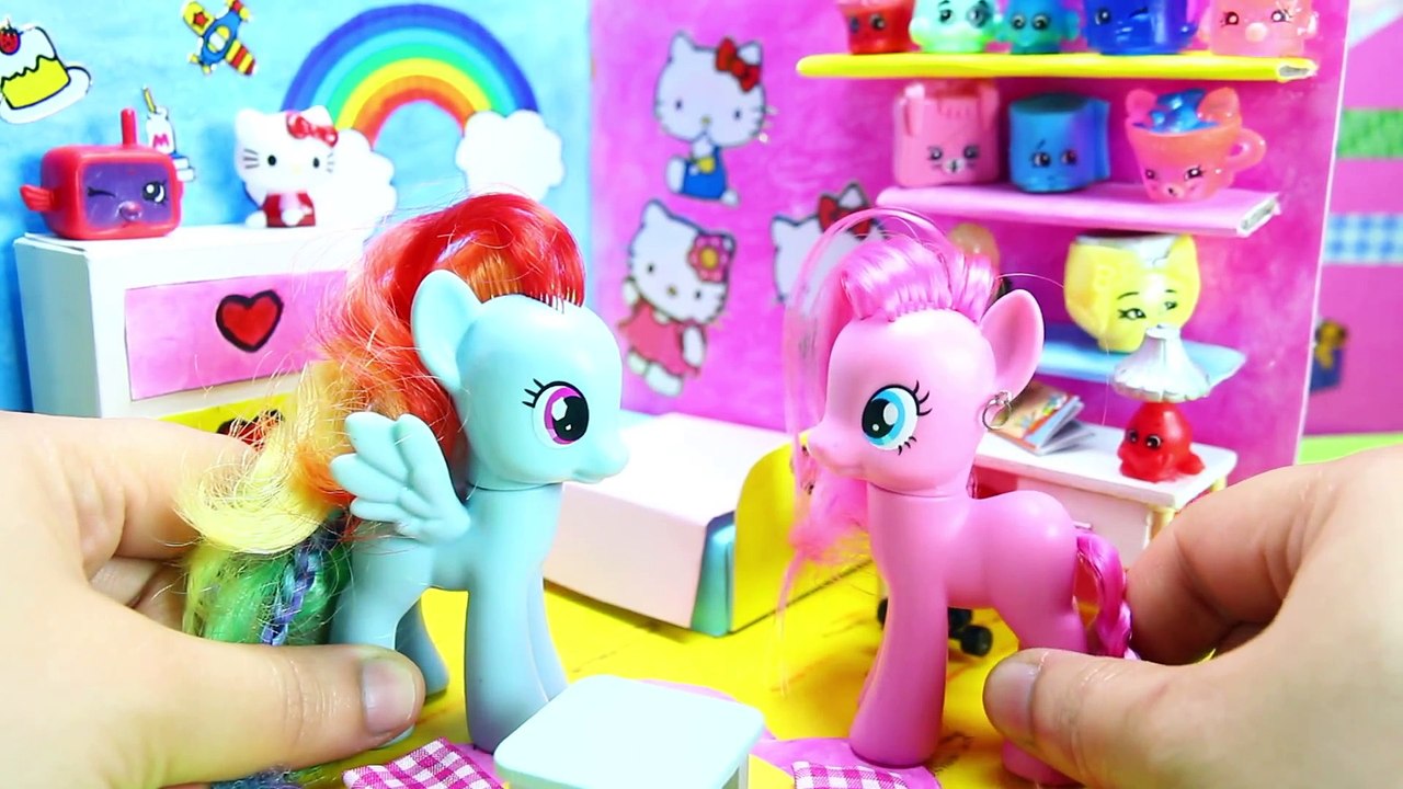 How to make a MY LITTLE PONY BEDROOM - Rainbow Dash Surprise Dolls Room