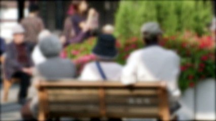 日 '나이 없는 사회'..."60대 초반 취업률 67%" / YTN