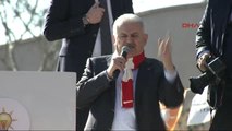 Başbakan Yıldırım AK Parti İl Kongresi Öncesi Vatandaşlara Hitap Etti