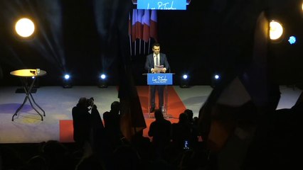 Florian Philippot réunit son parti en congrès fondateur à Arras