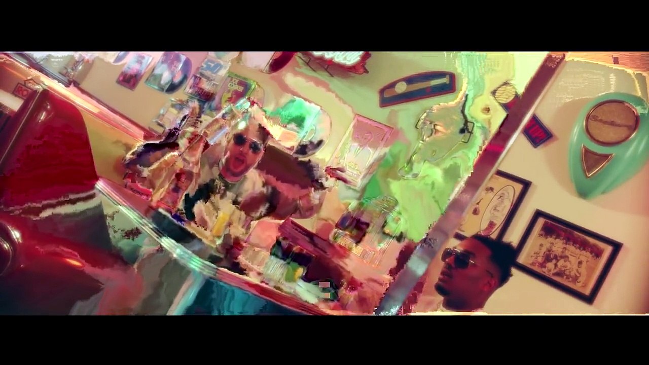 reezy & BAUSA - osaft/SZENEN IM HOTEL (prod. by reezy & Miij)