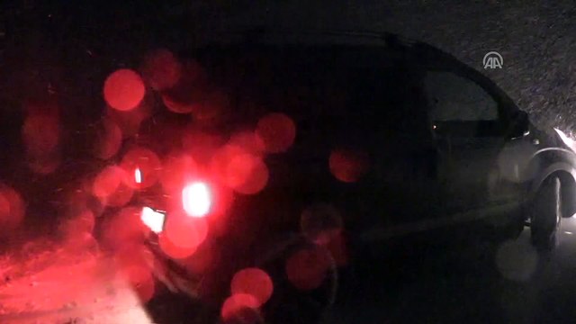 Kars-Digor karayolunda ulaşıma kar ve tipi engeli - KARS