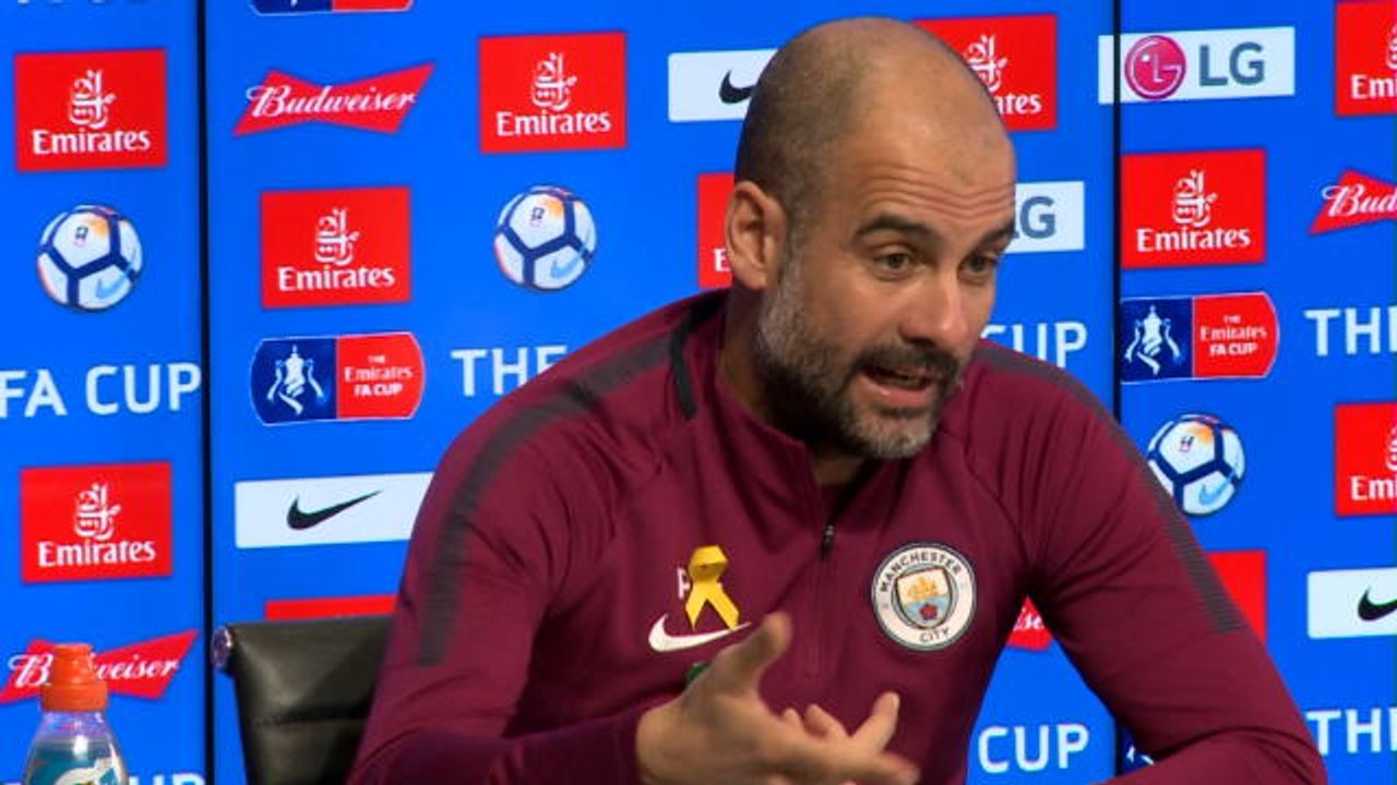Guardiola praises versatile Man City midfield duo Gundogan and Bernardo Silva