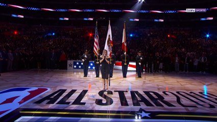 La version surprenante de l'hymne américain par Fergie