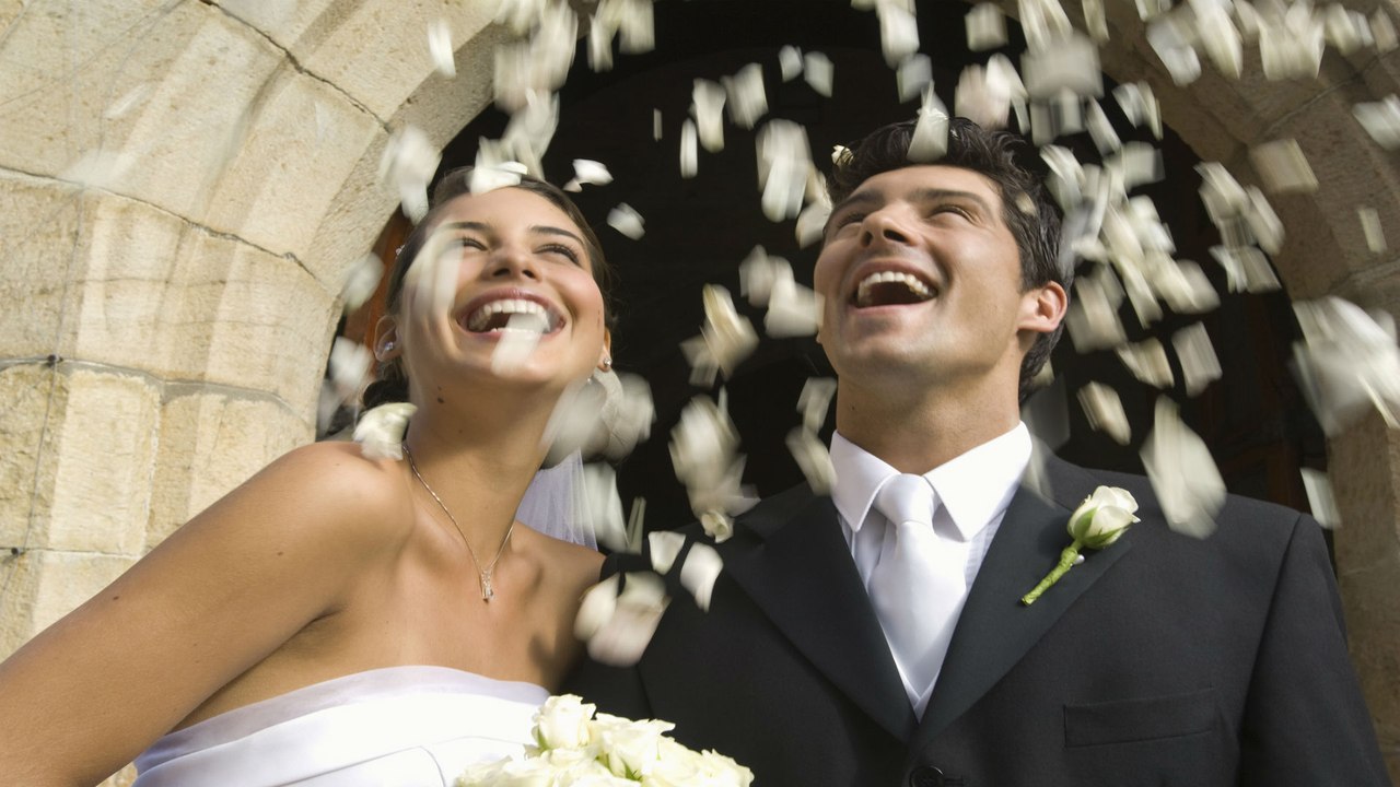 Save the Date: The Best in Wedding and Bridal Trends for 2018